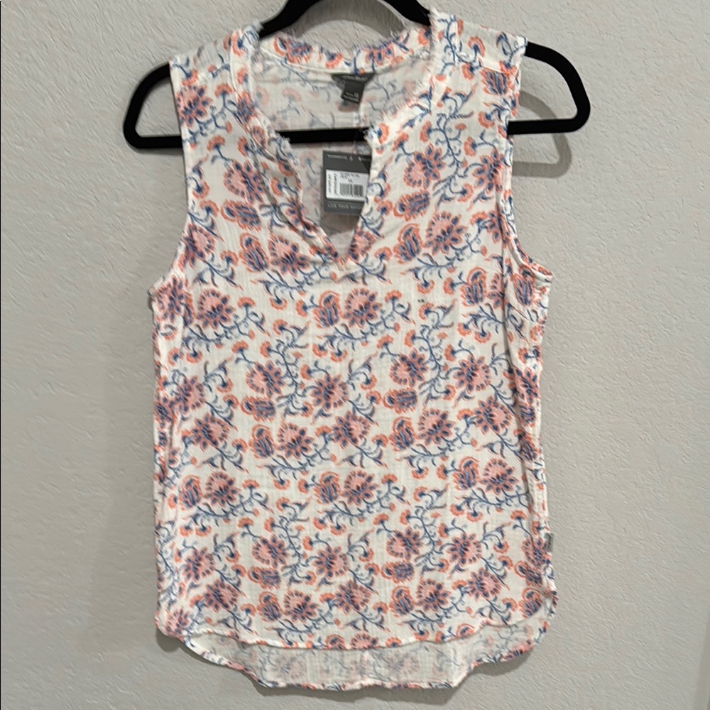 Eddie Bauer White and Blue Blouse
